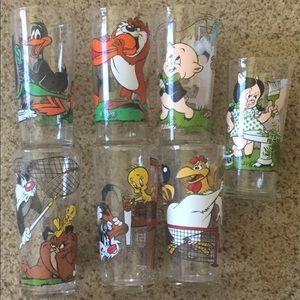 1976 Looney Tunes Glasses Collection